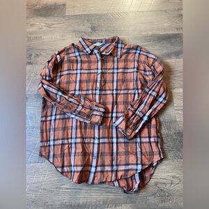 Size S Rust colored plaid button down